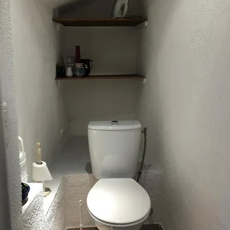 Maison Au Calme Avec Jardin Et Garage Proche Du Centre Et De La Tatil Evi