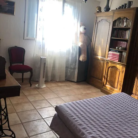 Maison Au Calme Avec Jardin Et Garage Proche Du Centre Et De La * Cannes