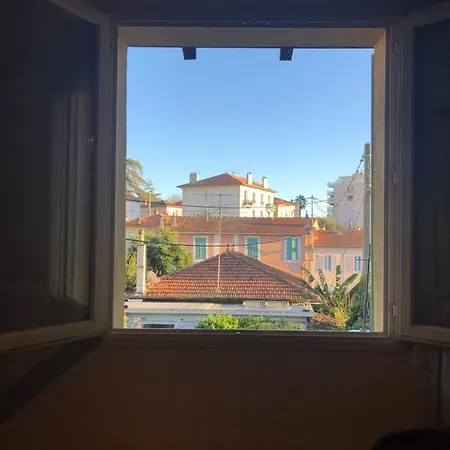 Holiday home Agreable Maison De Au Calme Avec Garage
