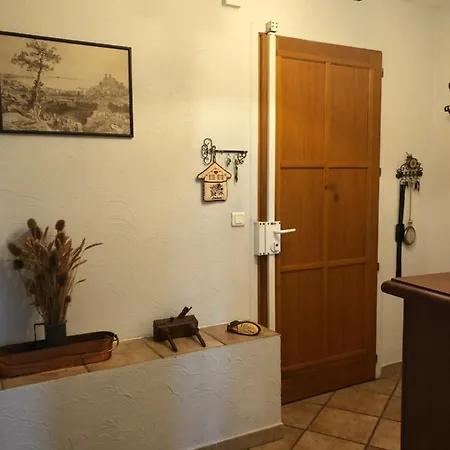Maison Au Calme Avec Jardin Et Garage Proche Du Centre Et De La