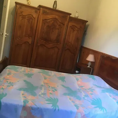Maison Au Calme Avec Jardin Et Garage Proche Du Centre Et De La Holiday home