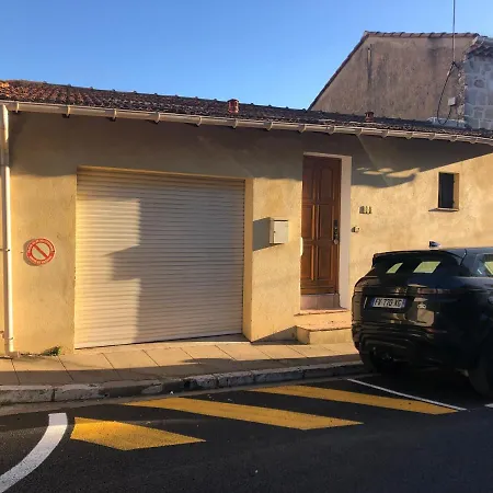 Maison Au Calme Avec Jardin Et Garage Proche Du Centre Et De La